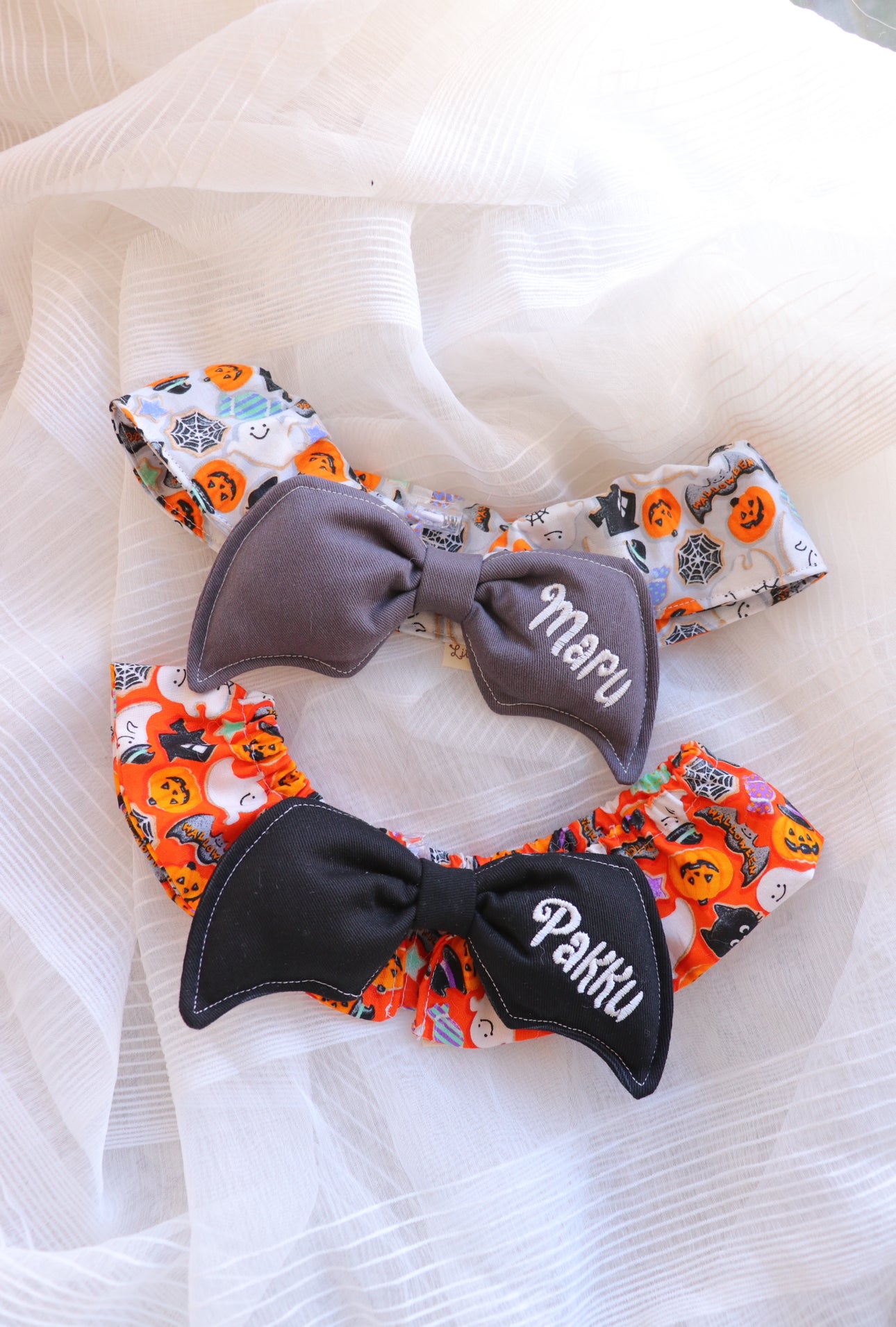 Halloween batwing collar - black & gray